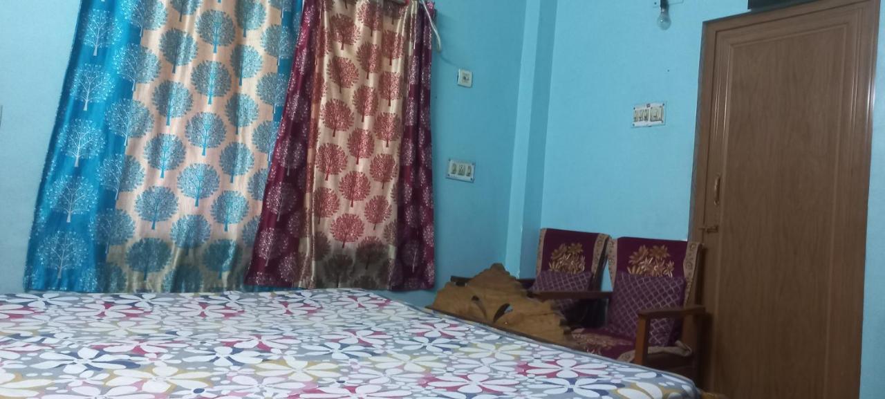 Kiran Guest house 2*